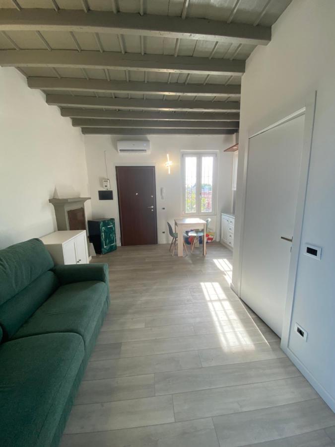 Cv Martesana Apartment *